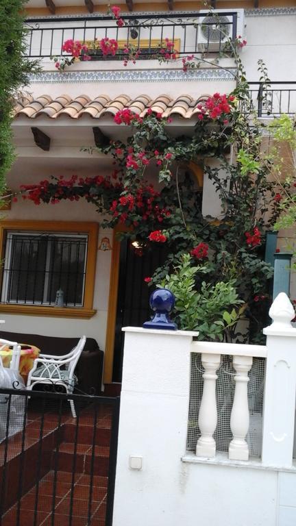 Holiday Home Torre De Pisa Torrevieja Exterior photo
